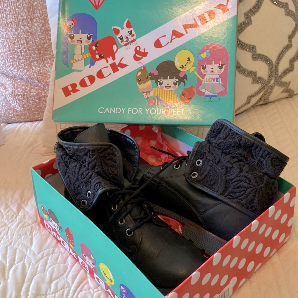 Womens Stylish Ankle Boots